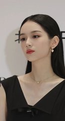2025新澳精准正版免费大全与香港年免费资料大全_: 逐步浮现的真相，引导我们思考其中的复杂性。